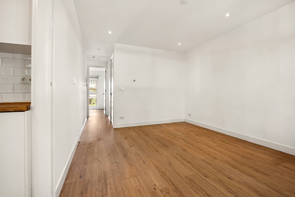 Medium property photo - Willem de Zwijgerlaan, 1056 JV Amsterdam